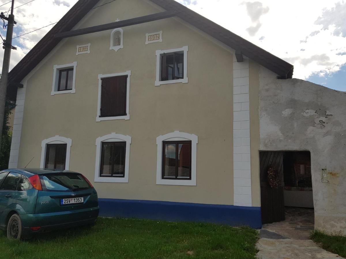 Ubytovani Agnes Jaronice Exterior foto
